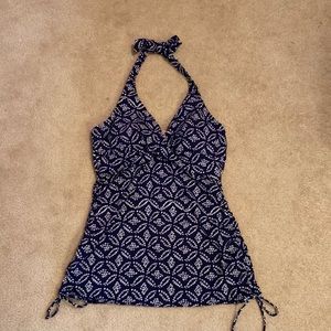 Lands End halter swimsuit tankini navy and white 8L 8 Long. Bathing suit top
